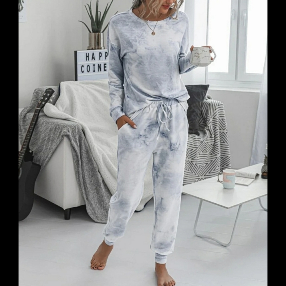 🔥FINAL SALE🔥Tie Dye Tee & Knot Sweatpants - Picture 4 of 7